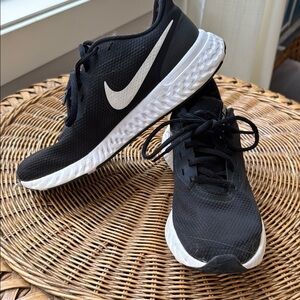 Nike Revolution Black Sneakers